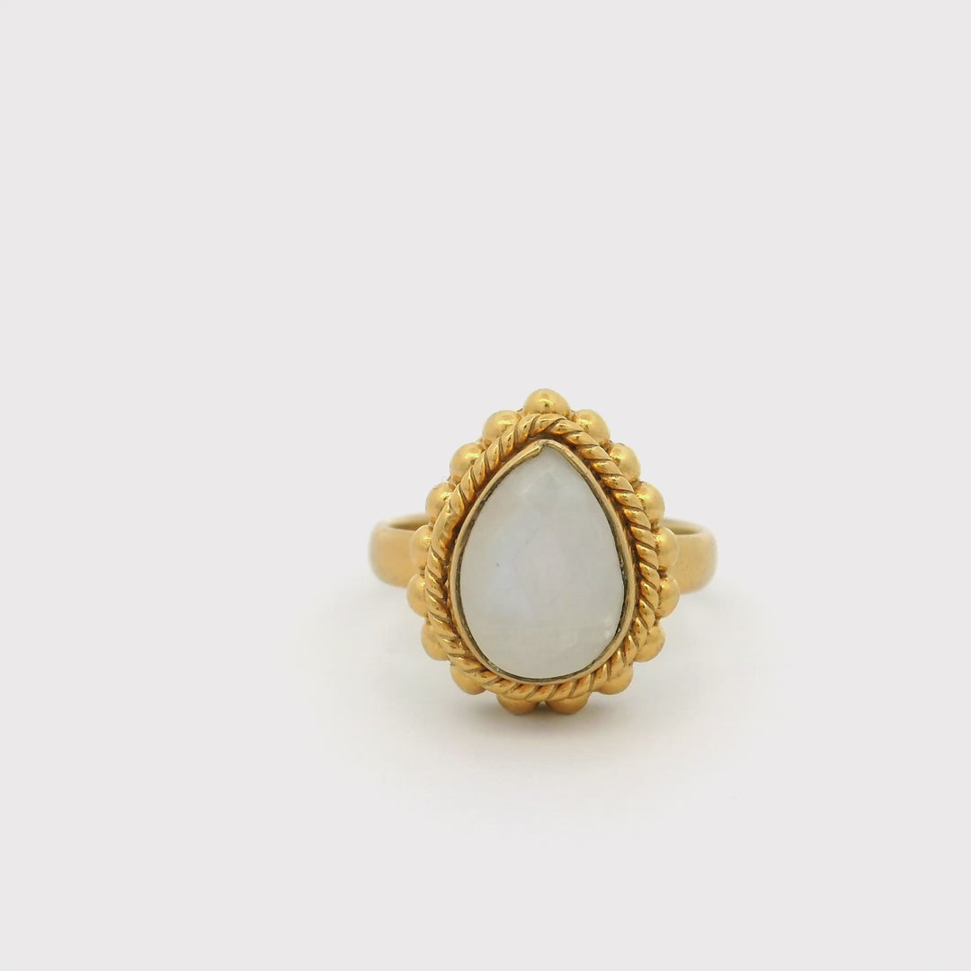 Ring Sophie Mondstein